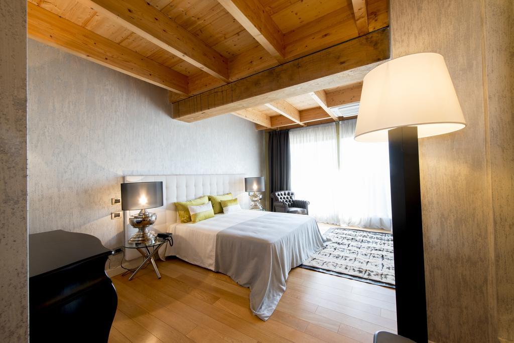 Florian Maison Resort San Paolo d'Argon Room photo